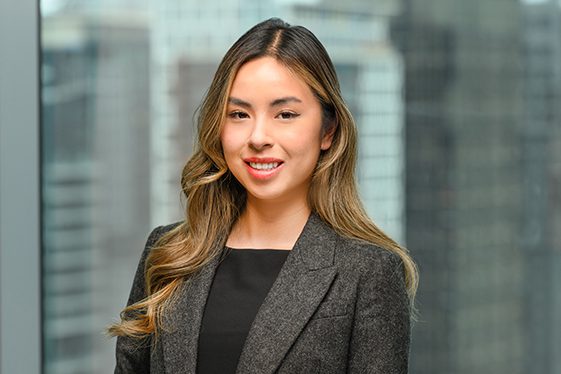 Jen Phi, CPA, CA, CFA
